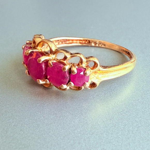 Estate 10K Solid Gold 1.6 TCW Natural Ruby 5Stone Channel Set Ring JCM Mauritius - Picture 3 of 11